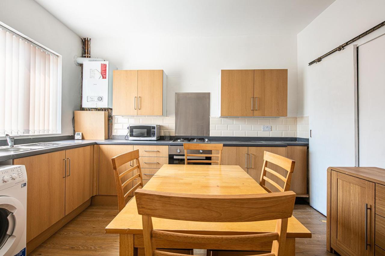 Rotherham'S Bond Houseヴィラ エクステリア 写真